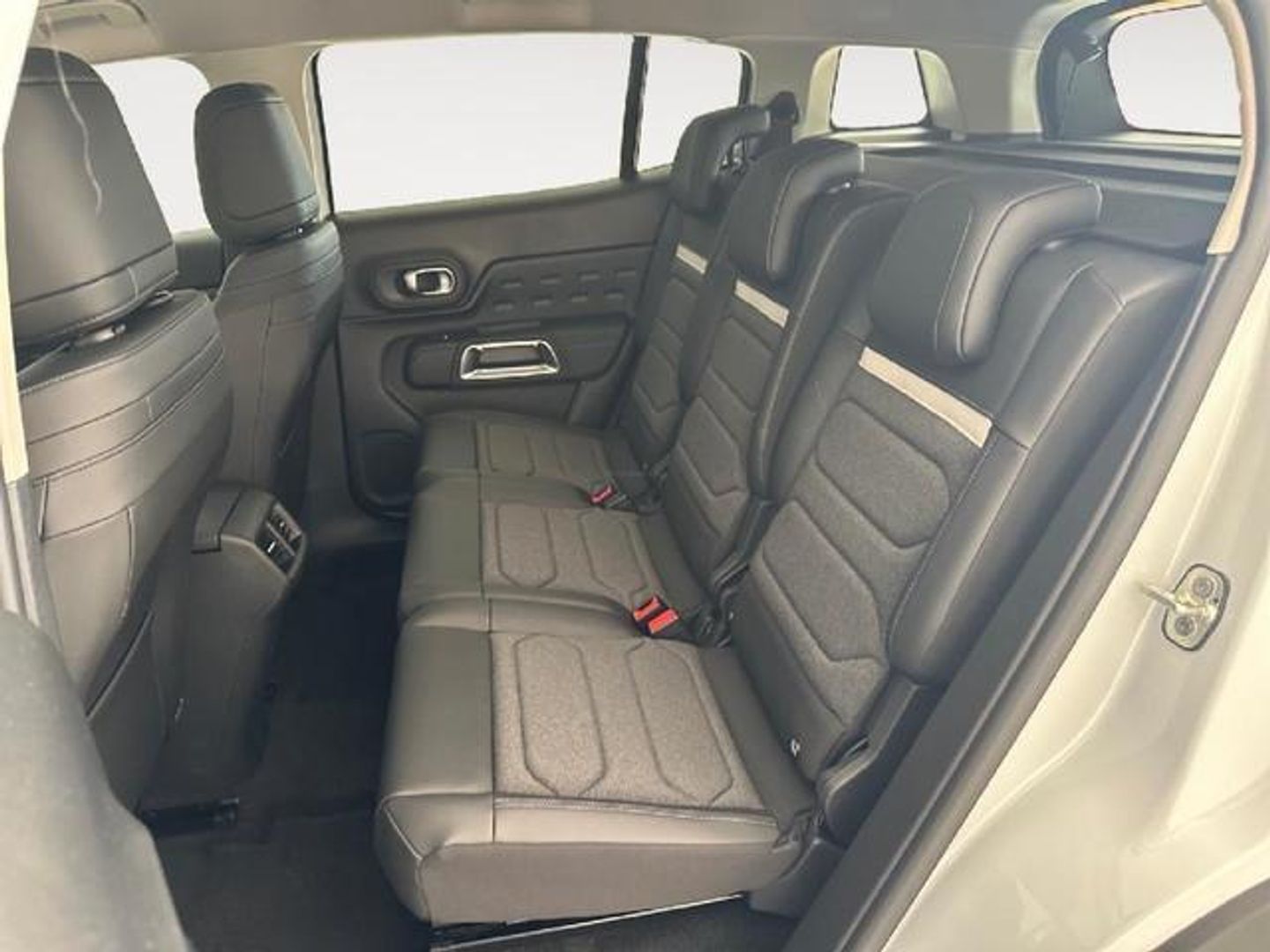 Citroen C5 Aircross Hybrid Plus e-DCS6 100 kW (136 CV)
