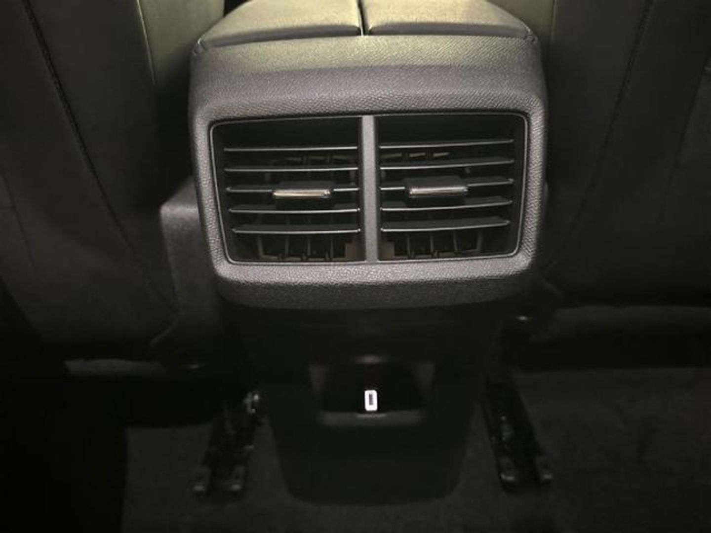 Citroen C5 Aircross Hybrid Plus e-DCS6 100 kW (136 CV)