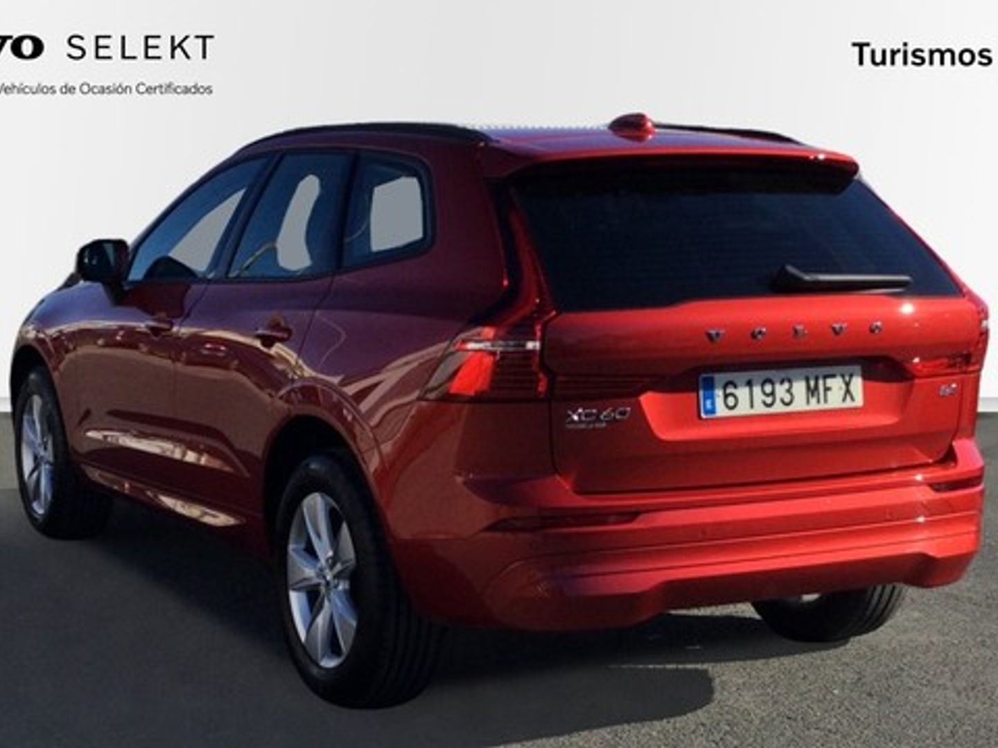 Volvo XC60 B4 D Essential Auto 145 kW (197 CV)