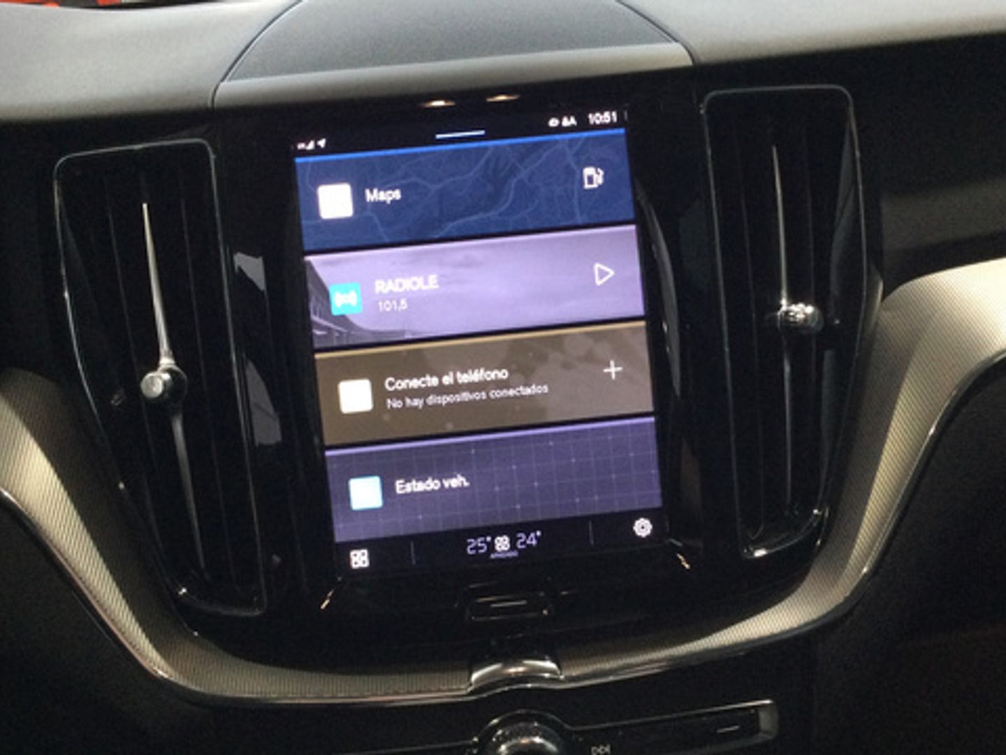 Volvo XC60 B4 D Essential Auto 145 kW (197 CV)