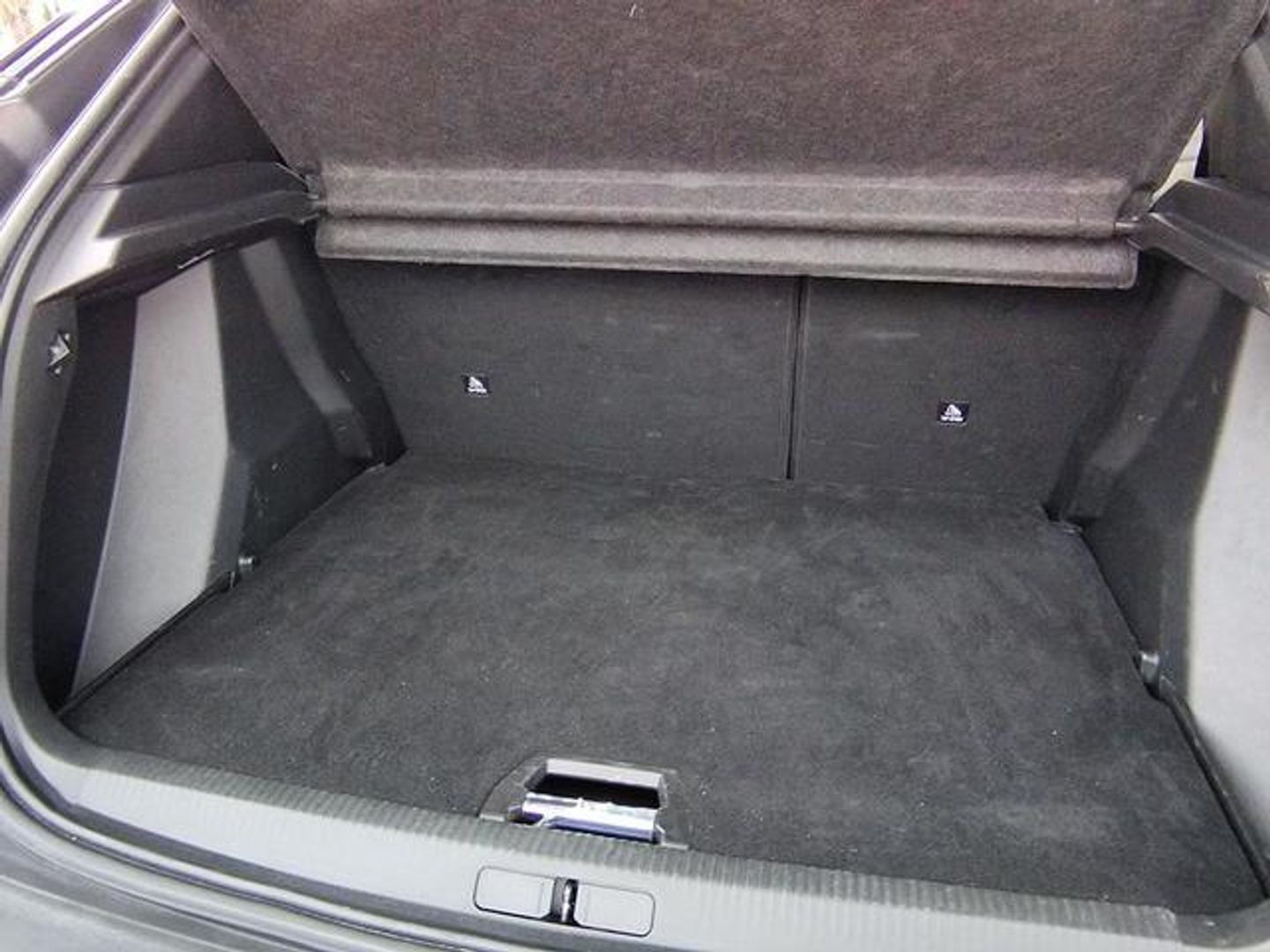 Peugeot 2008 PureTech 130 S&S Allure Pack 96 kW (130 CV)
