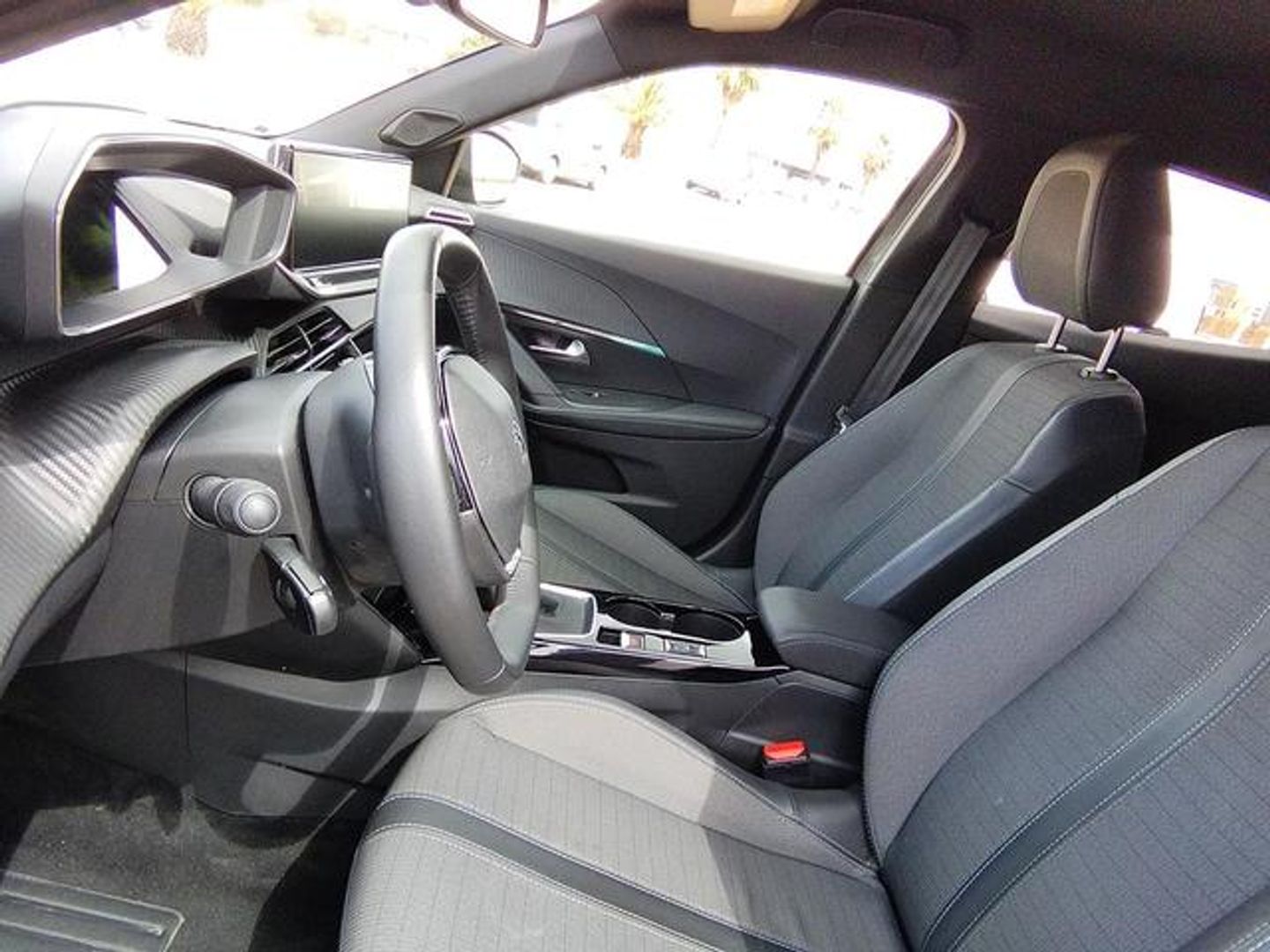 Peugeot 2008 PureTech 130 S&S Allure Pack 96 kW (130 CV)