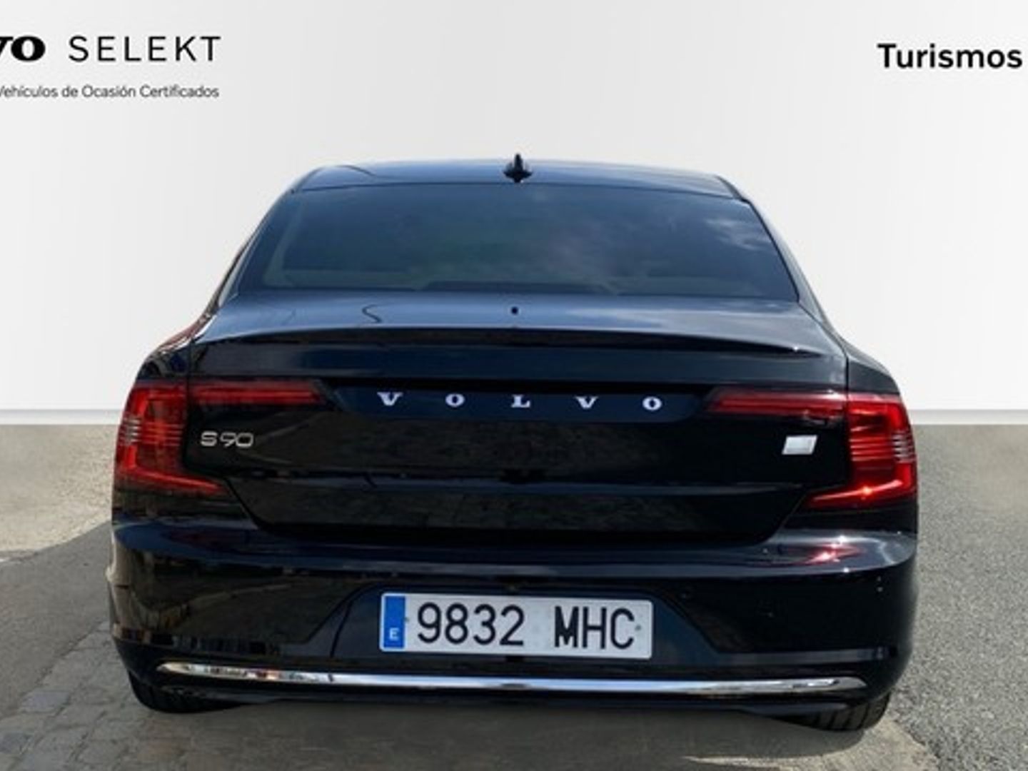 Volvo S90 T8 Recharge Core Bright