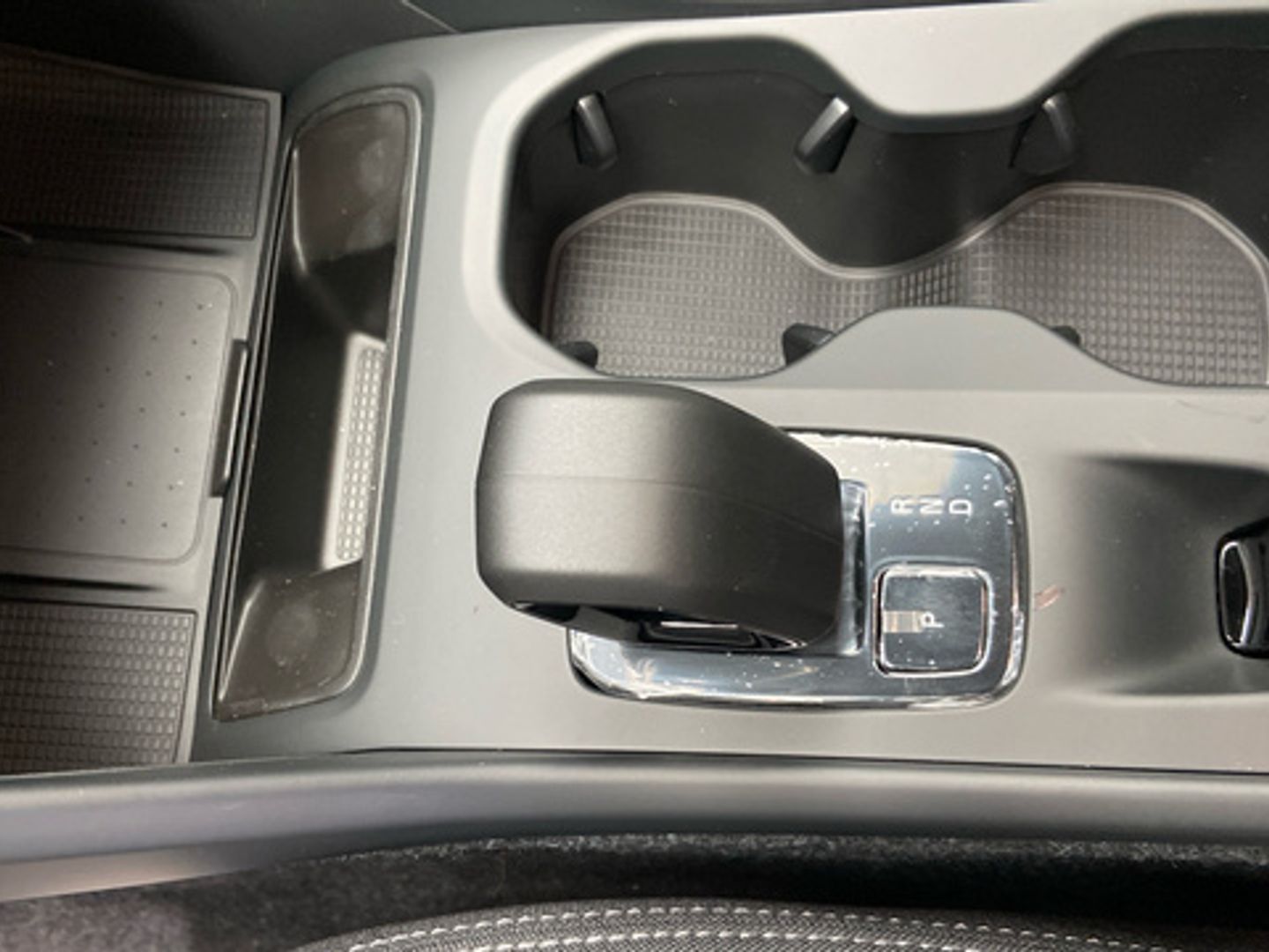 Volvo XC40 B3 G Core Auto 120 kW (163 CV)
