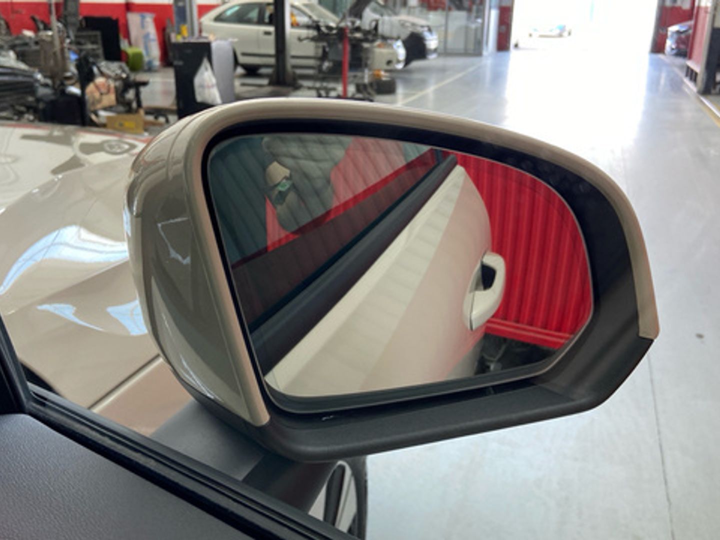 Volvo XC40 B3 G Core Auto 120 kW (163 CV)