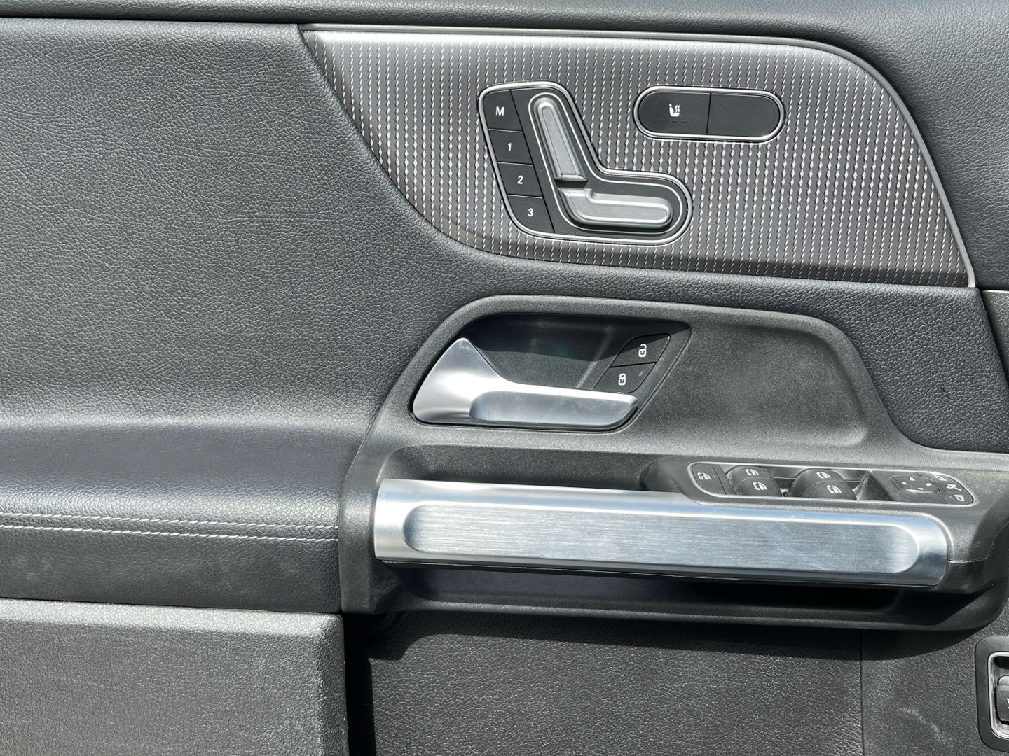 Mercedes-Benz GLB GLB 200 120 kW (163 CV)