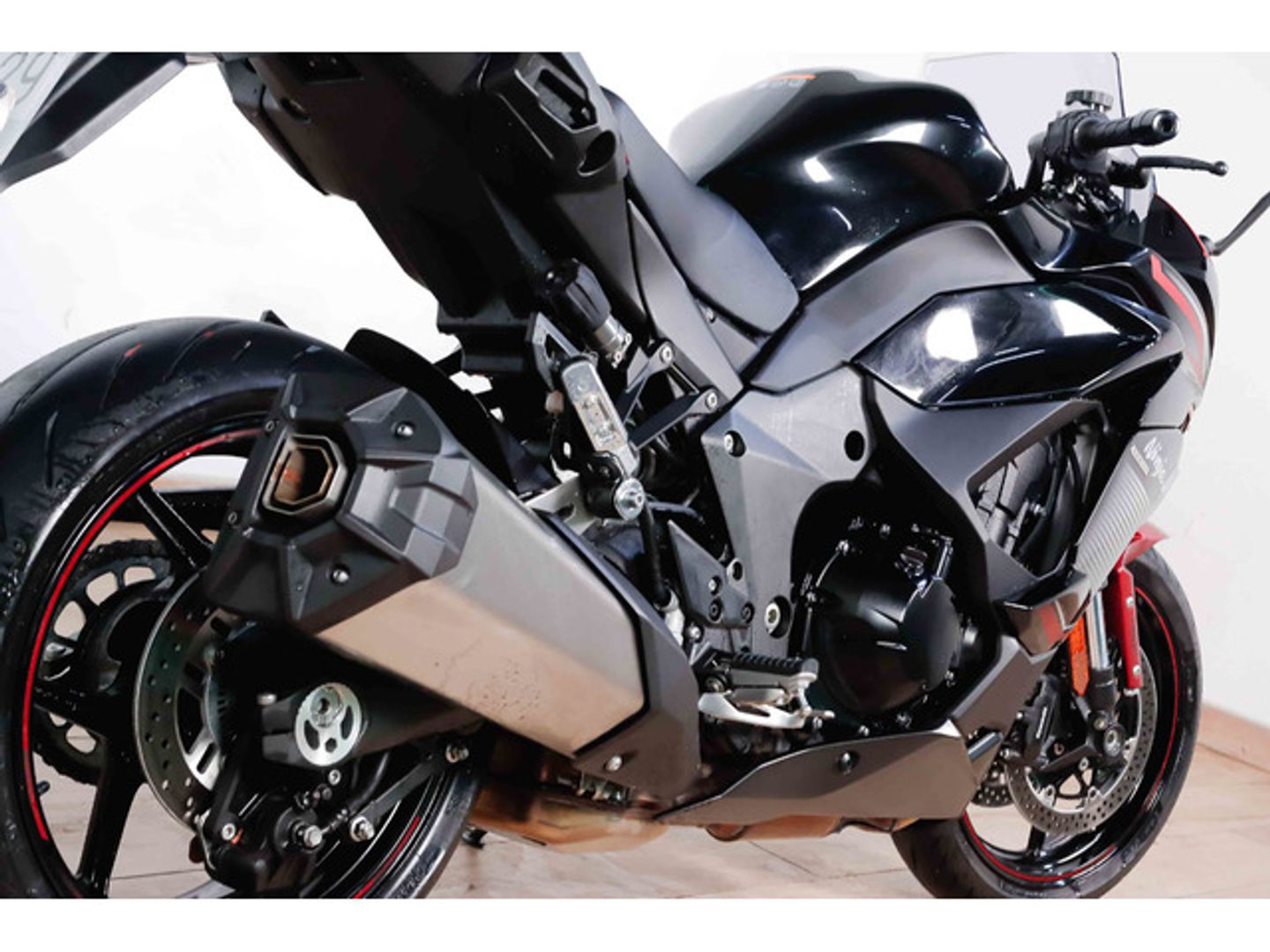 Kawasaki Ninja 1000 SX