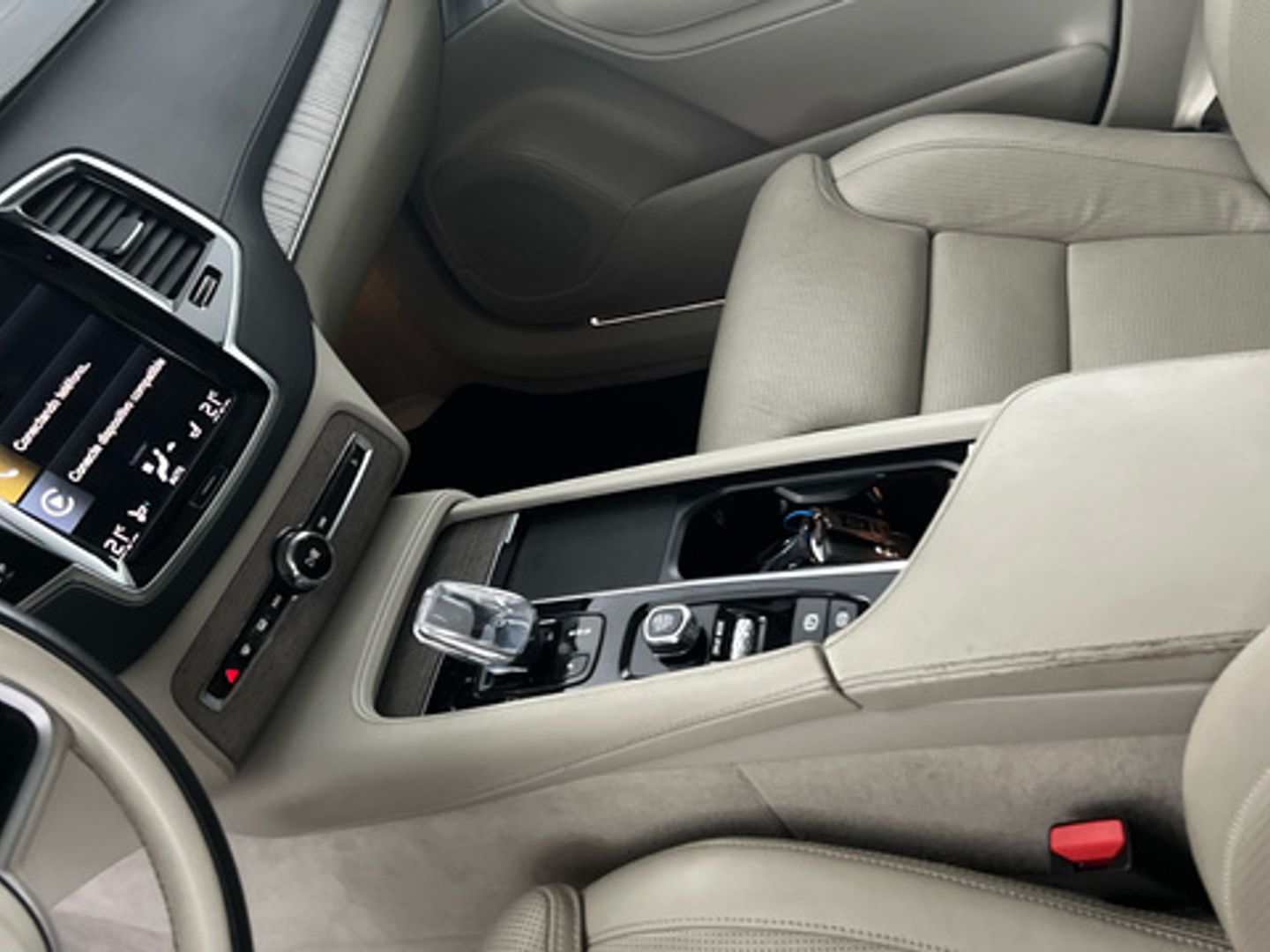 Volvo XC90 T8 Recharge Inscription AWD Auto 287 kW (390 CV)