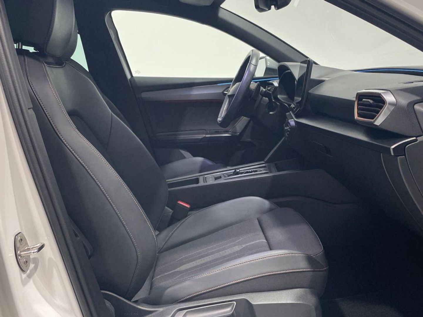 CUPRA Leon Sportstourer 1.5 eTSI DSG 110 kW (150 CV)