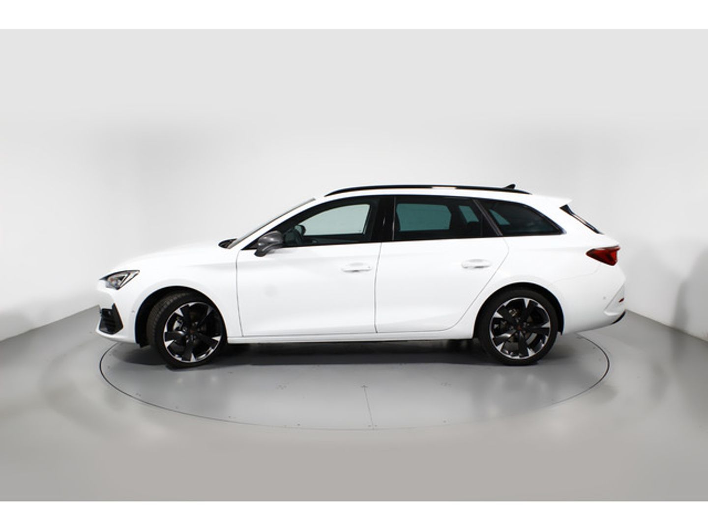 Cupra Leon Sportstourer 1.5 eTSI -