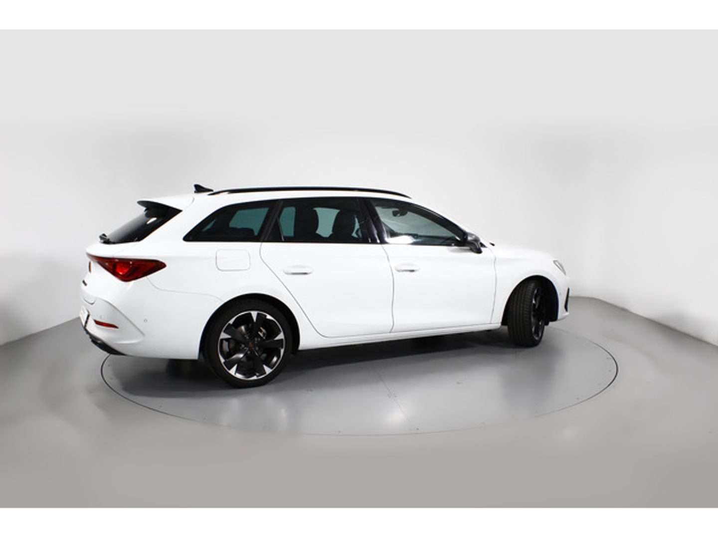 Cupra Leon Sportstourer 1.5 eTSI -