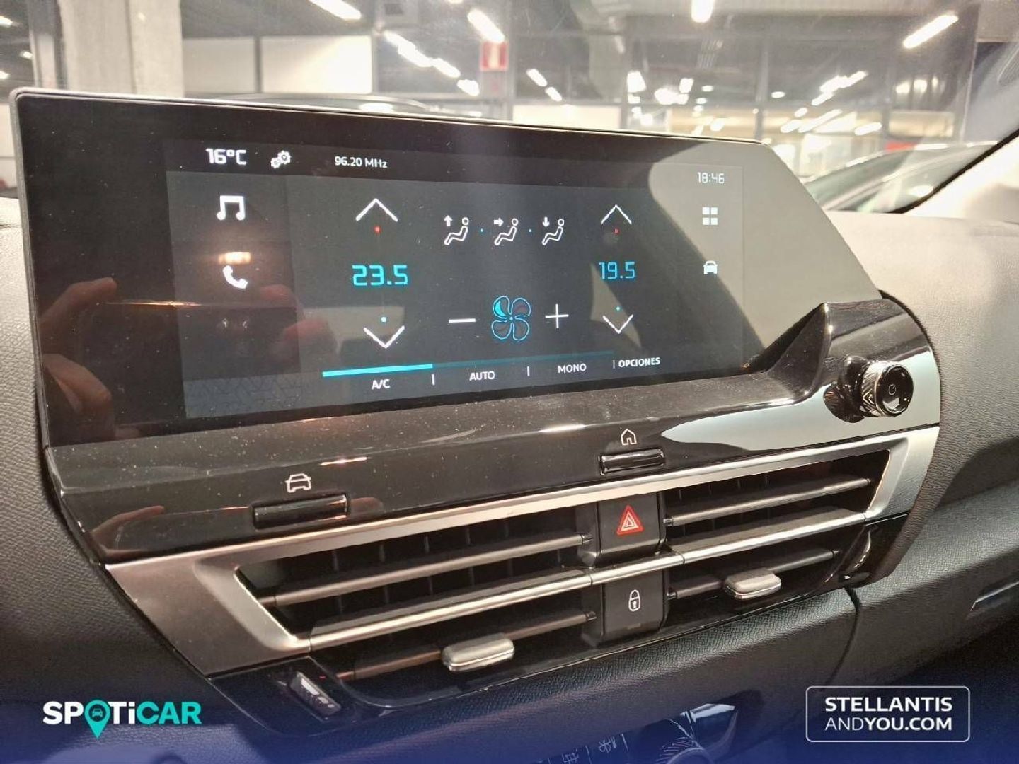 Citroen ë-C4 X 50KWh eléctrico Feel 100 kW (136 CV)