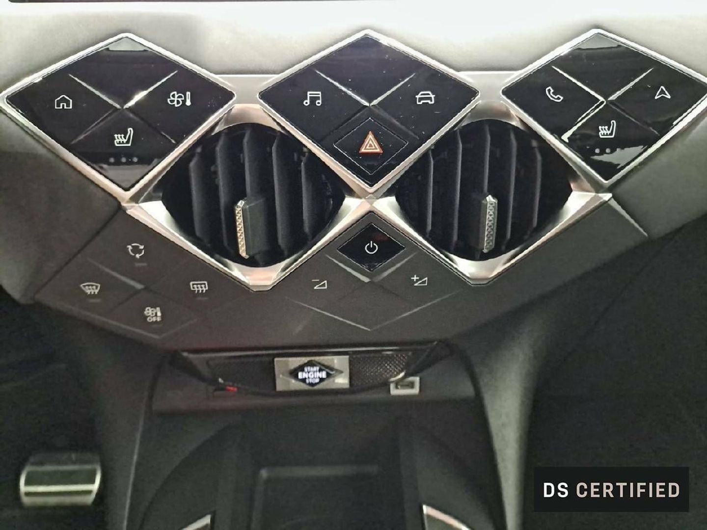 DS DS3 E-Tense Opera 115 kW (156 CV)