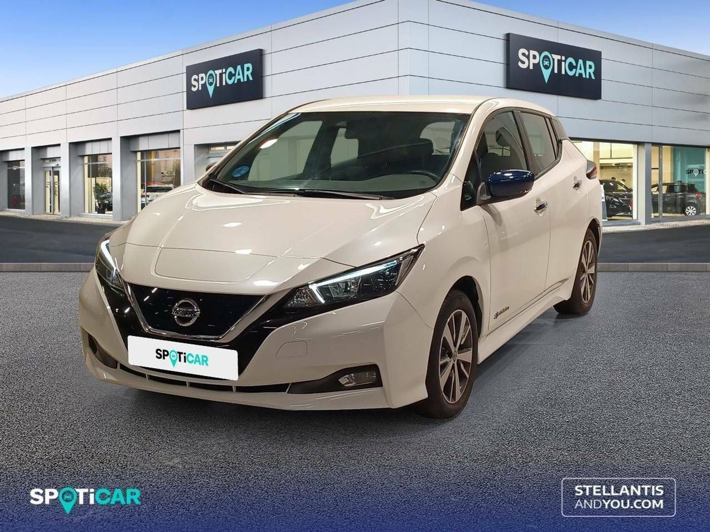 Nissan Leaf 40kWh Blanco Compact
