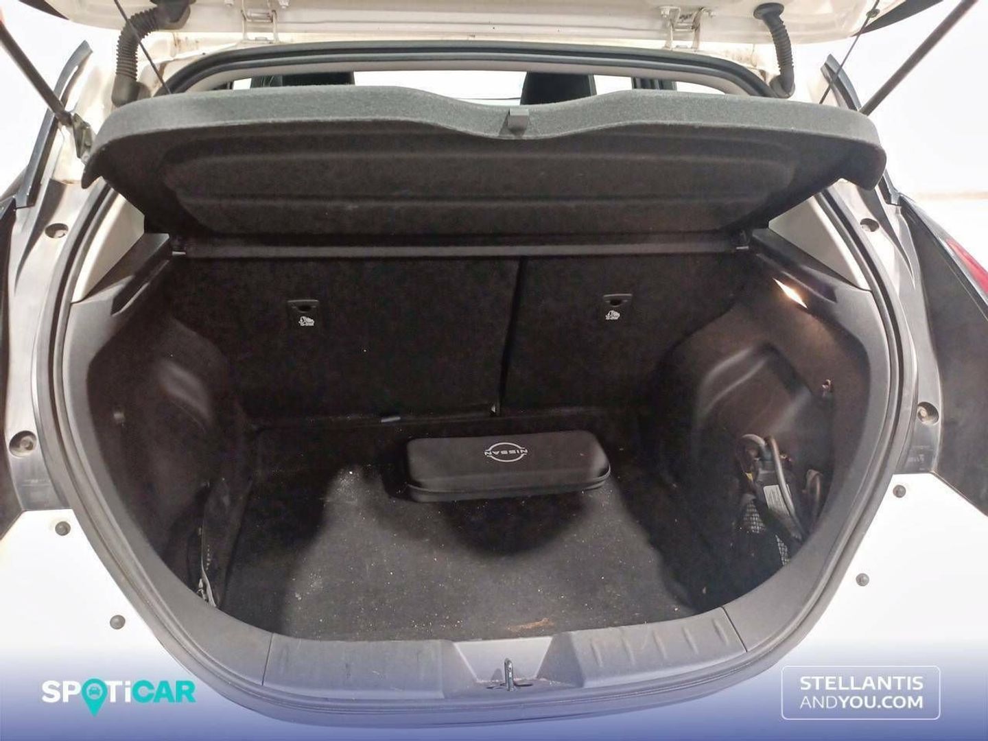 Nissan Leaf 40kWh Acenta 110 kW (150 CV)