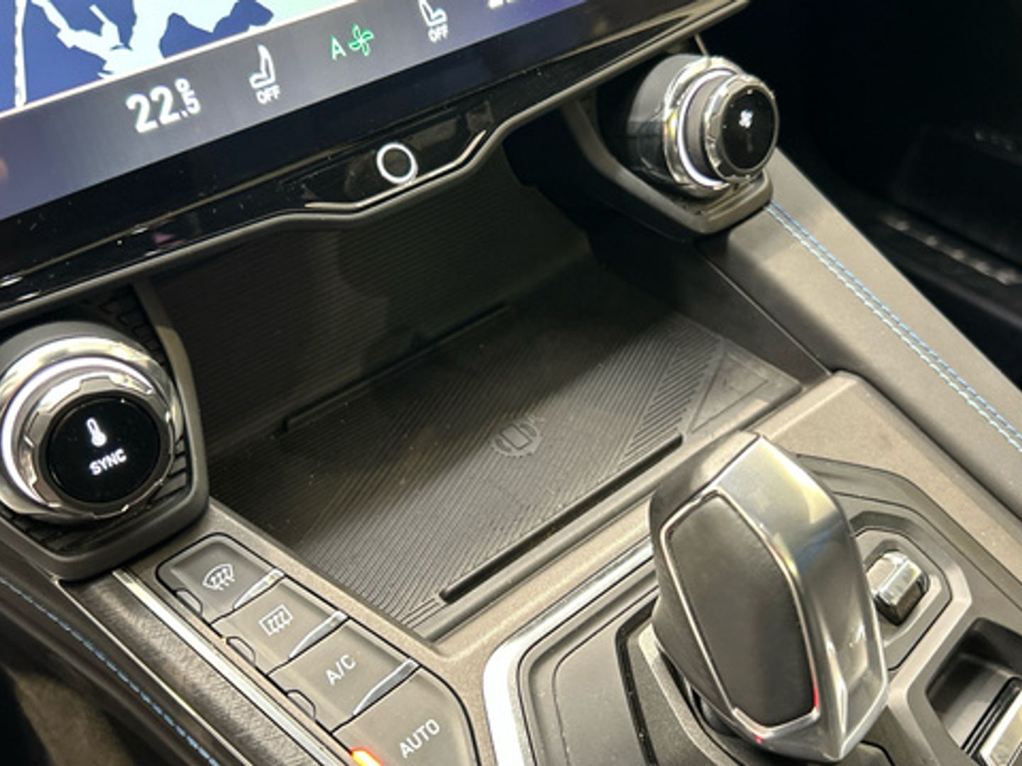Lynk & Co 01 1.5 PHEV 6.6kW 192 kW (261 CV)