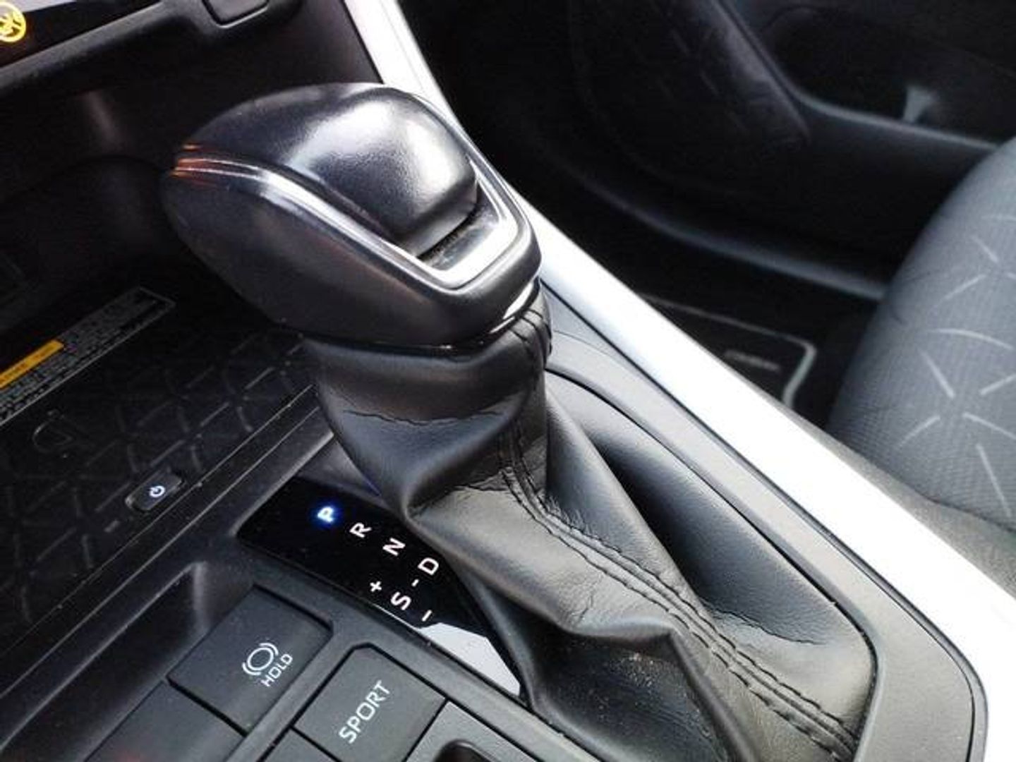 Toyota Rav4 2.5l hybrid Advance