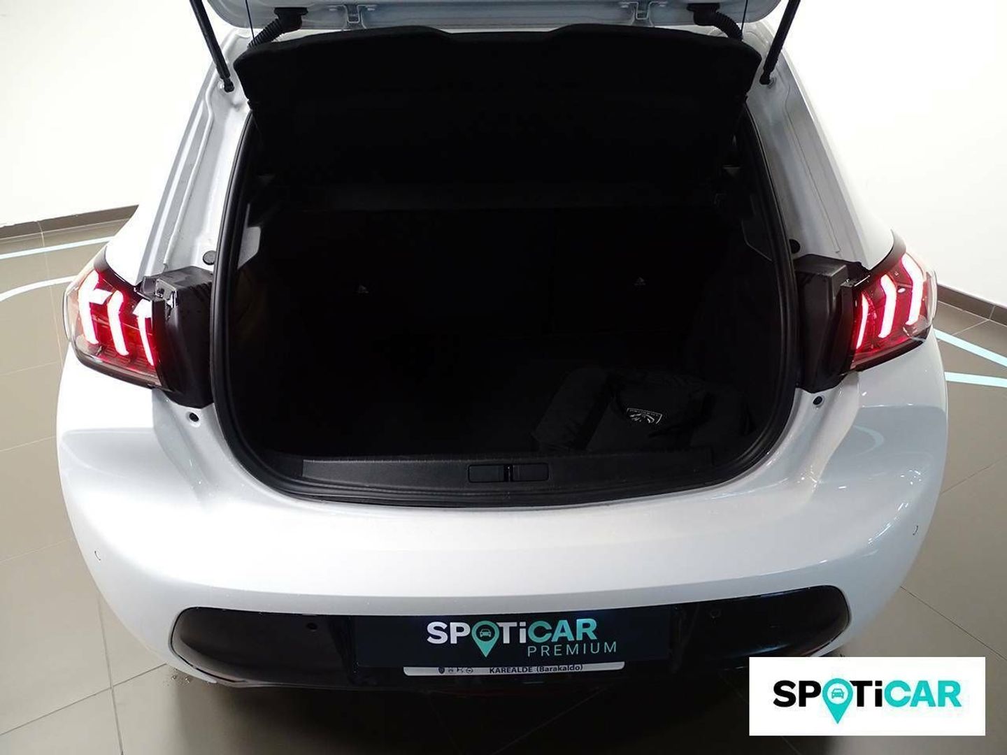 Peugeot e-208 Eléctrico Allure 100 kW (136 CV)