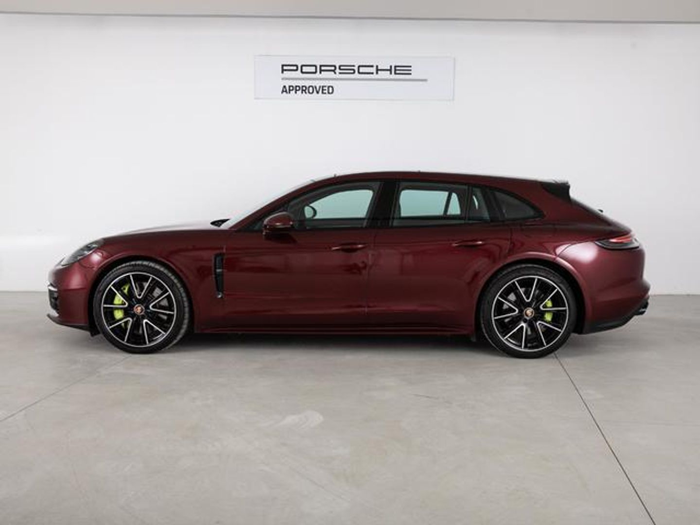 Porsche Panamera 4S E-Hybrid Sport Turismo 412 kW (560 CV)