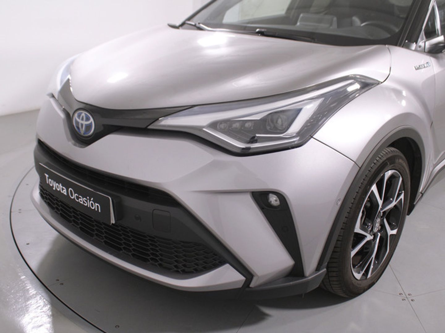 Toyota C-HR 180H