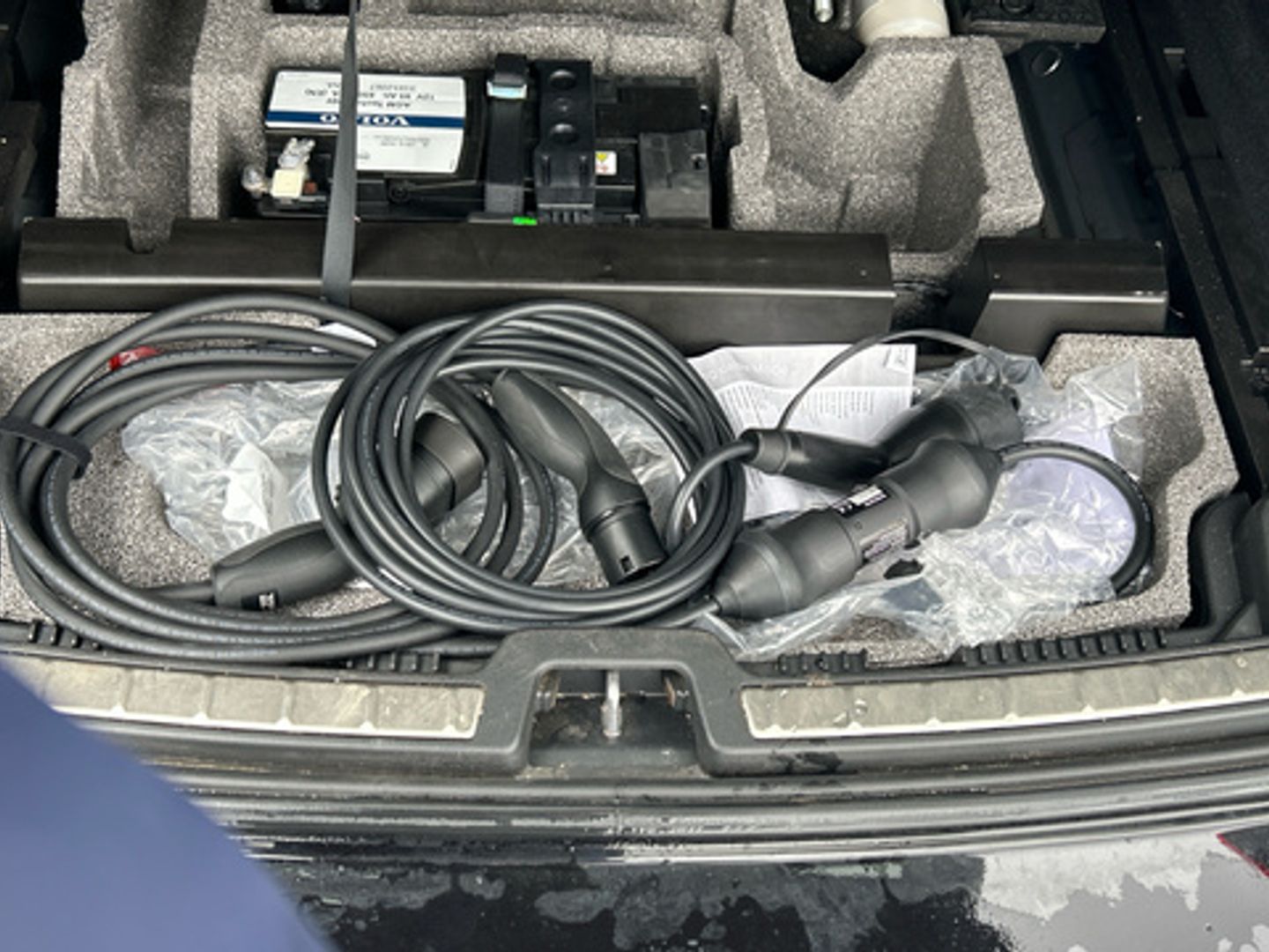 Volvo XC60 T6 Recharge Plus Dark