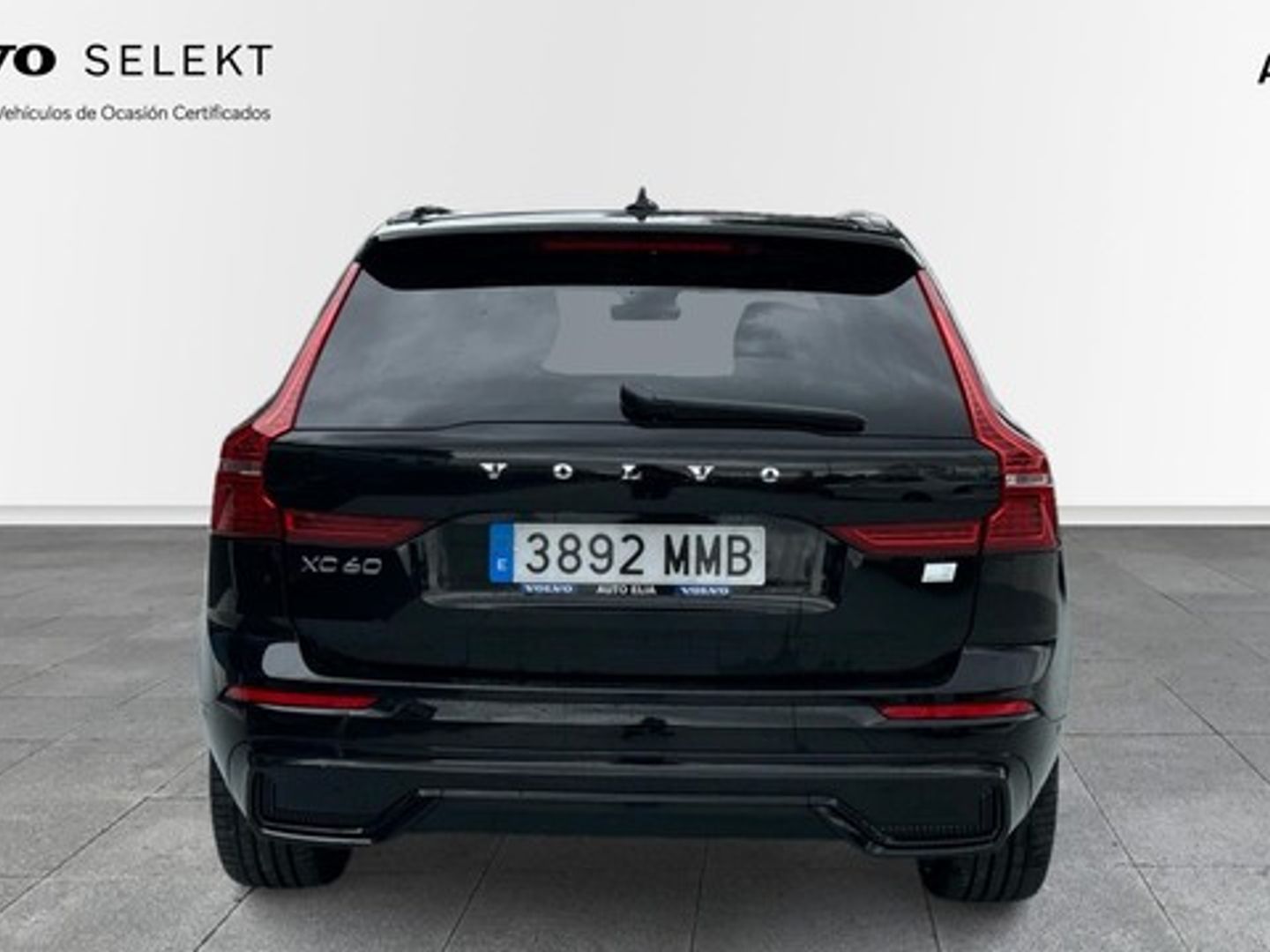 Volvo XC60 T6 Recharge Plus Dark