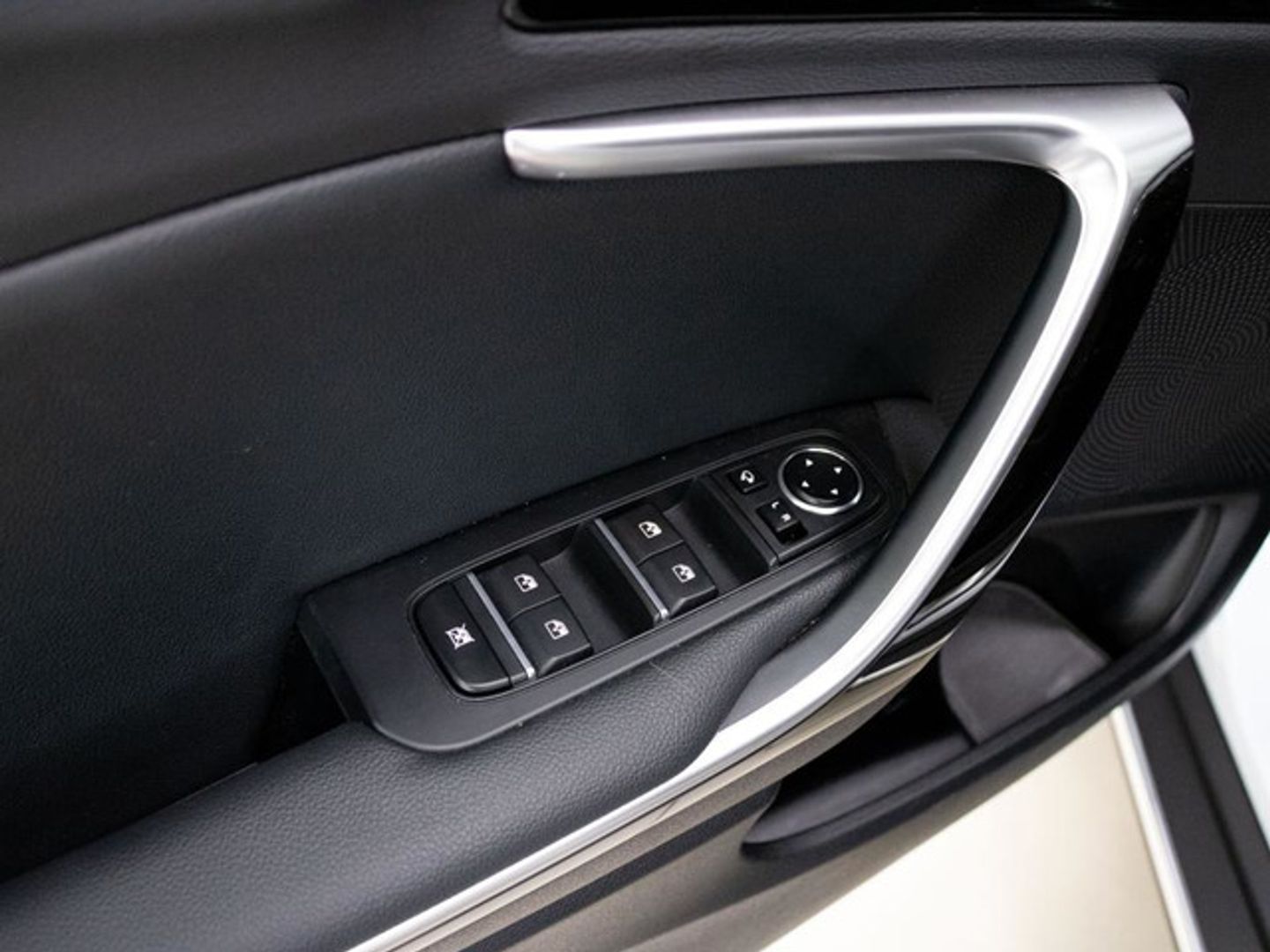 Kia XCeed 1.6 GDi PHEV eMotion 104 kW (141 CV)