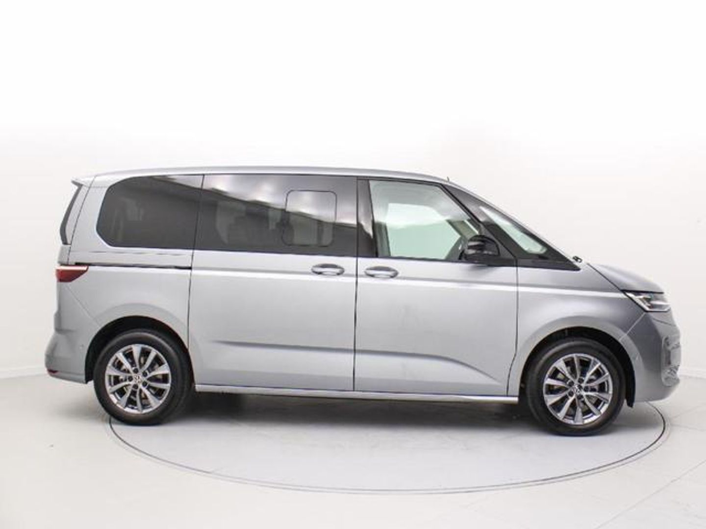 Volkswagen Multivan 2.0 TDI Life Batalla Corta