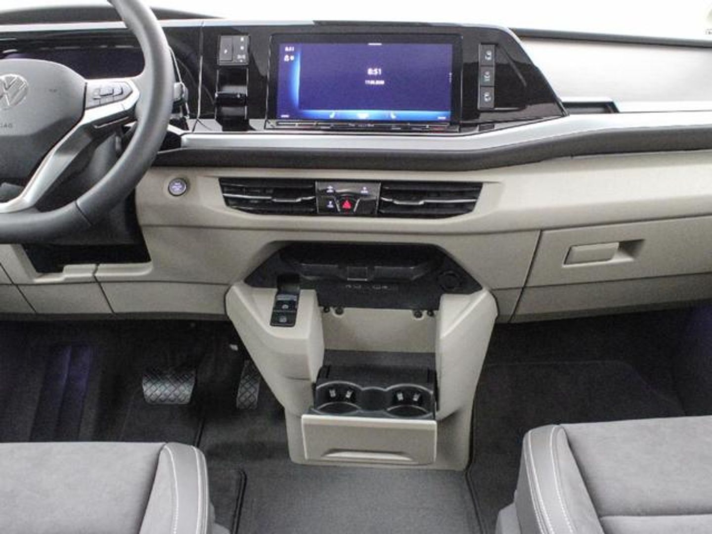 Volkswagen Multivan 2.0 TDI Life Batalla Corta