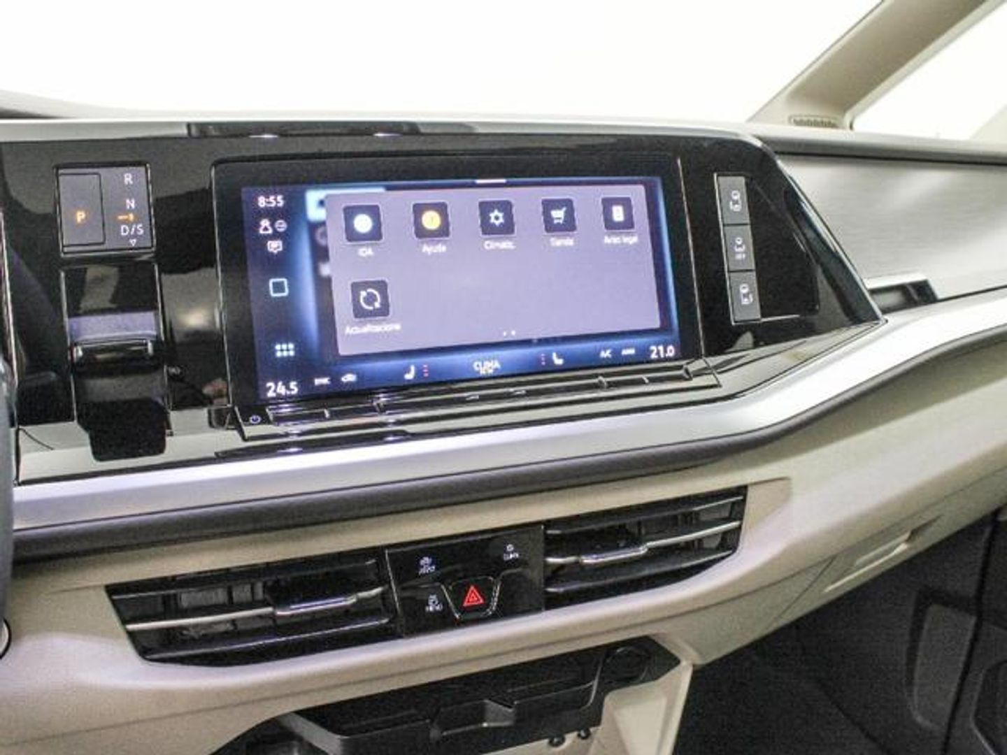 Volkswagen Multivan 2.0 TDI Life Batalla Corta