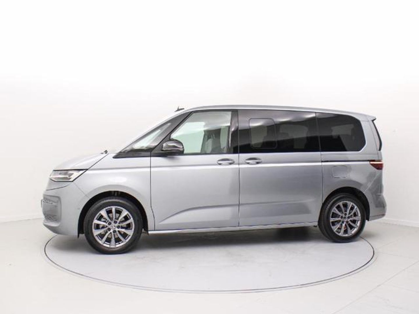 Volkswagen Multivan 2.0 TDI Life Batalla Corta