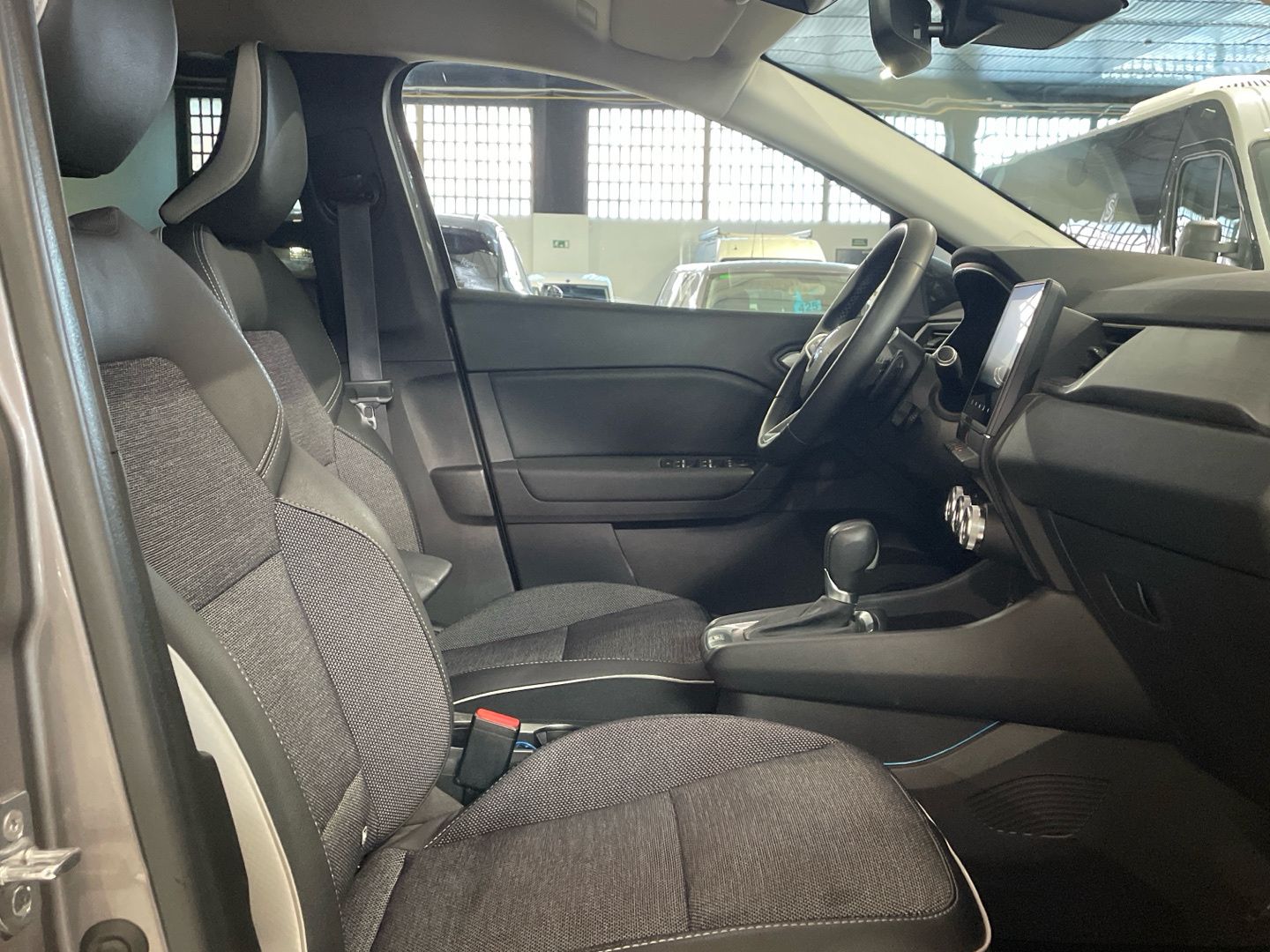 Renault Captur TCe 140 Zen