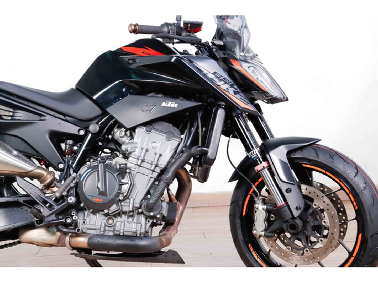 Ktm 890 Duke R