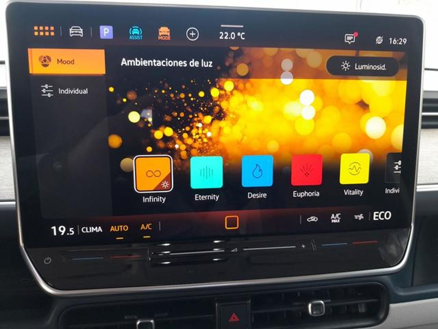 Volkswagen ID. BUZZ Pro 7 asientos 210 kW (286 CV)
