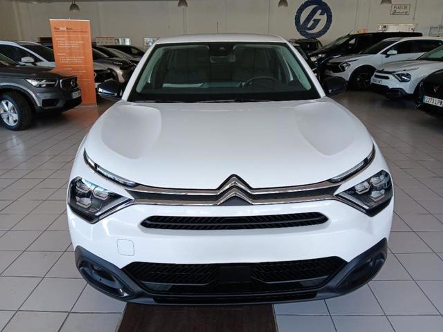 Citroen C4 X PureTech 100 Feel Blanco Sedan