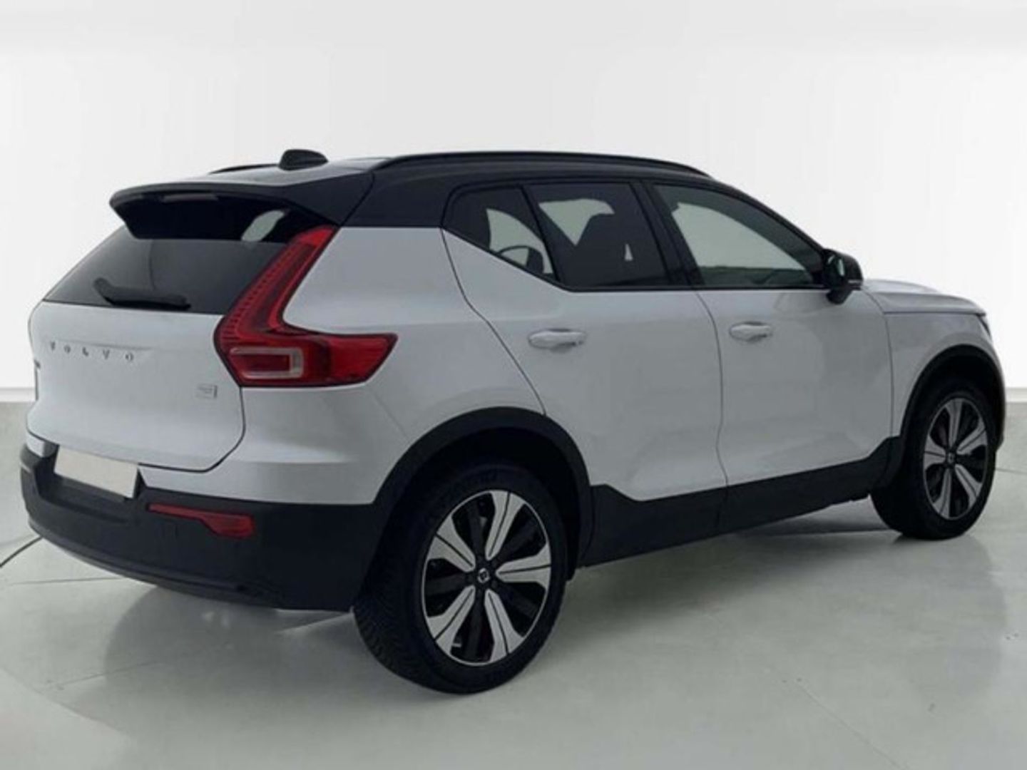 Volvo XC40 P8 Recharge Plus Twin Eléctrico AWD Auto 300 kW (408 CV)