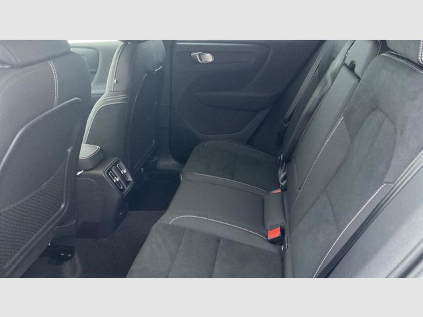 Volvo XC40 P8 Recharge Plus Twin Eléctrico AWD Auto 300 kW (408 CV)