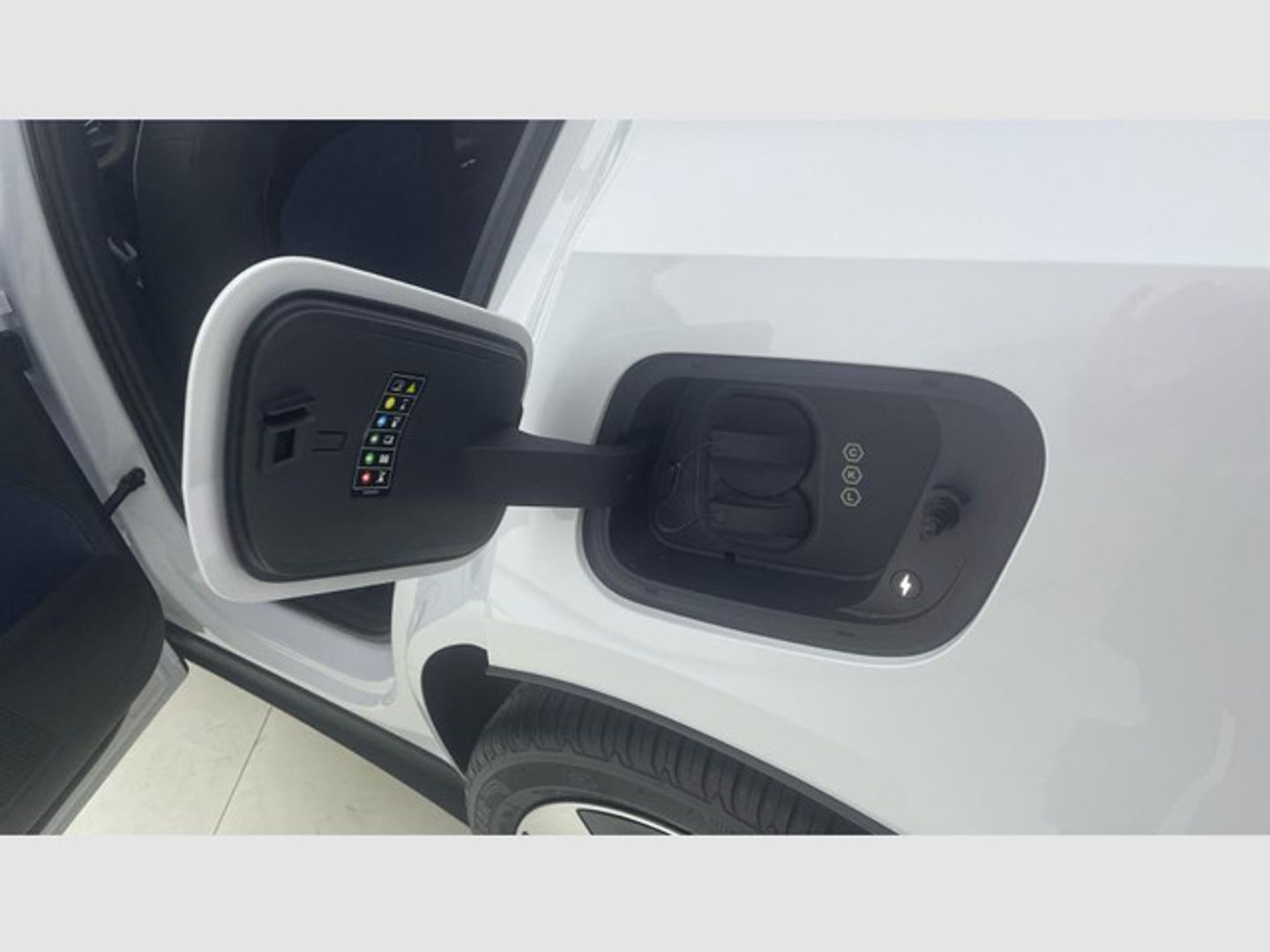 Volvo EX30 Twin Motor Ultra AWD Auto 315 kW (428 CV)