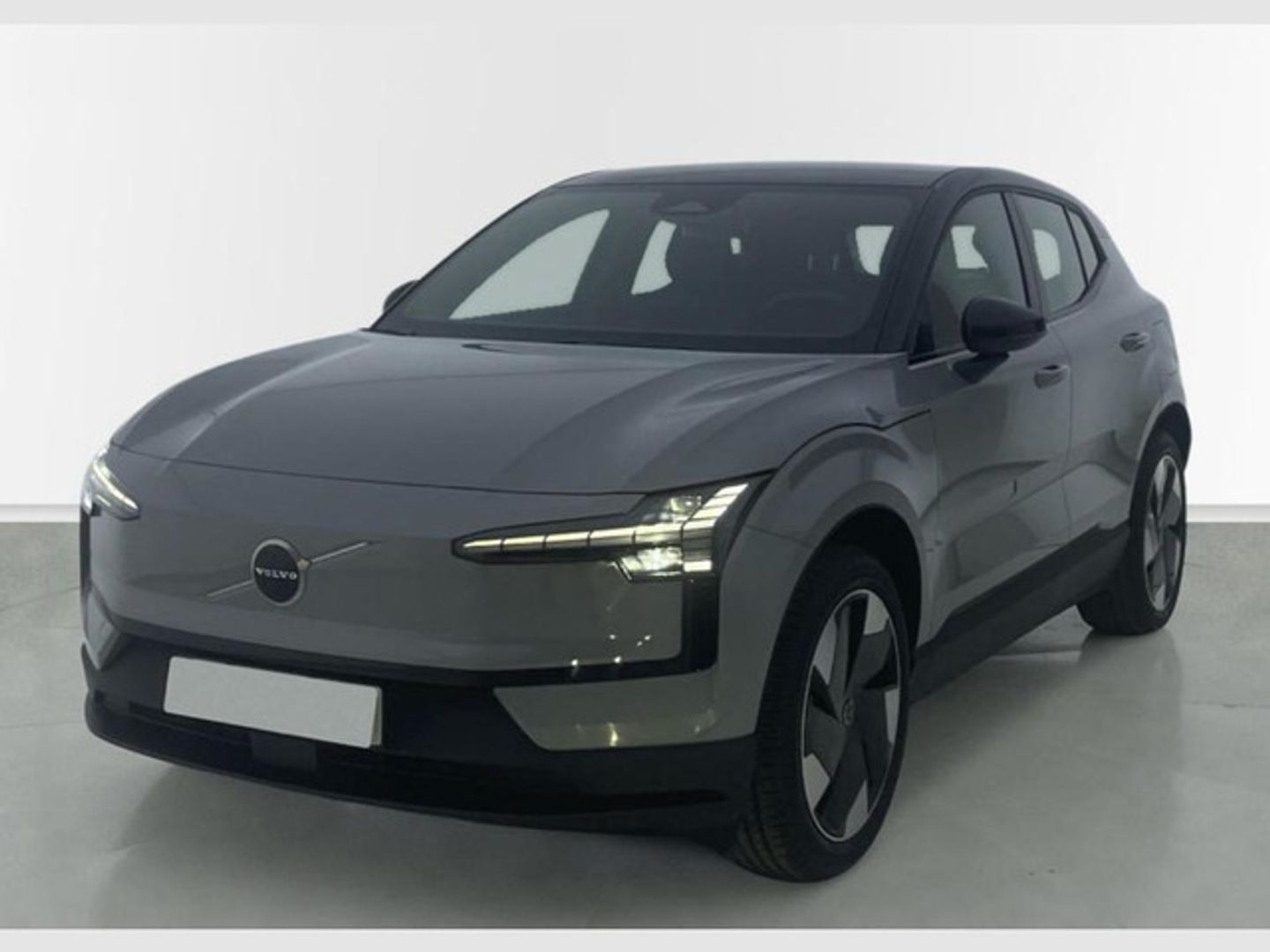 Volvo EX30 Single Motor Extended Range Plus Auto 200 kW (272 CV)