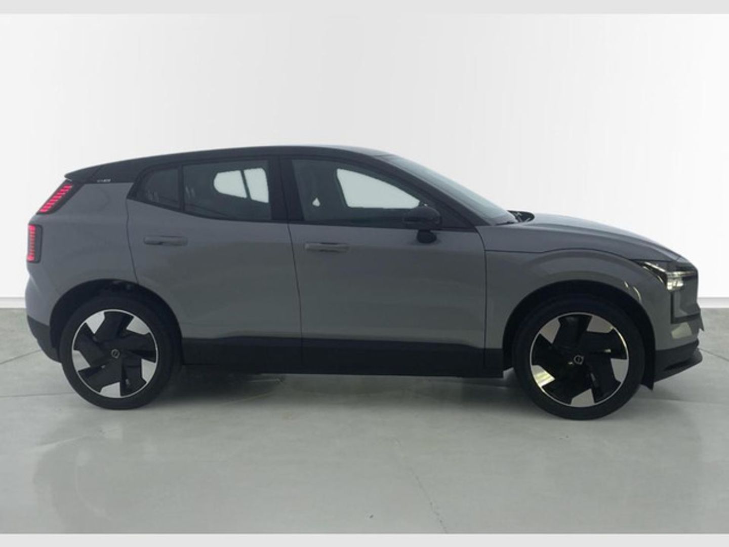 Volvo EX30 Single Motor Extended Range Plus Auto 200 kW (272 CV)