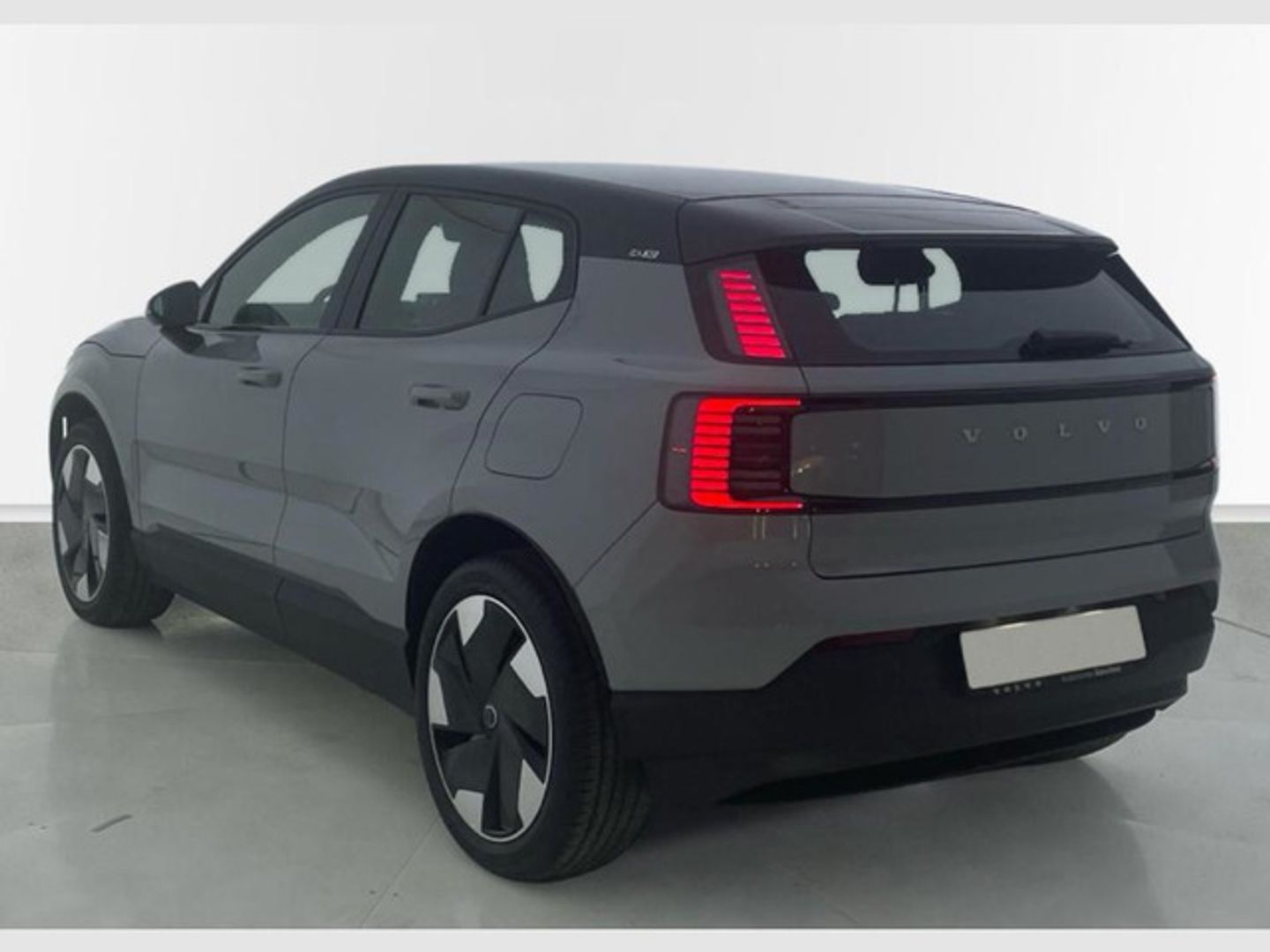 Volvo EX30 Single Motor Extended Range Plus Auto 200 kW (272 CV)