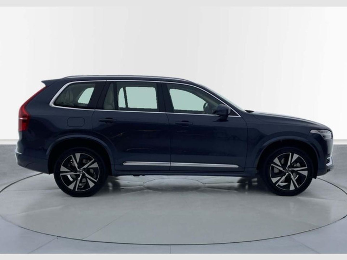 Volvo XC90 T8 Core Recharge