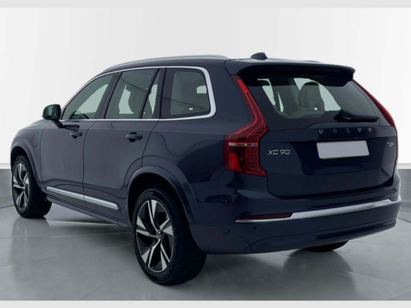 Volvo XC90 T8 Core Recharge