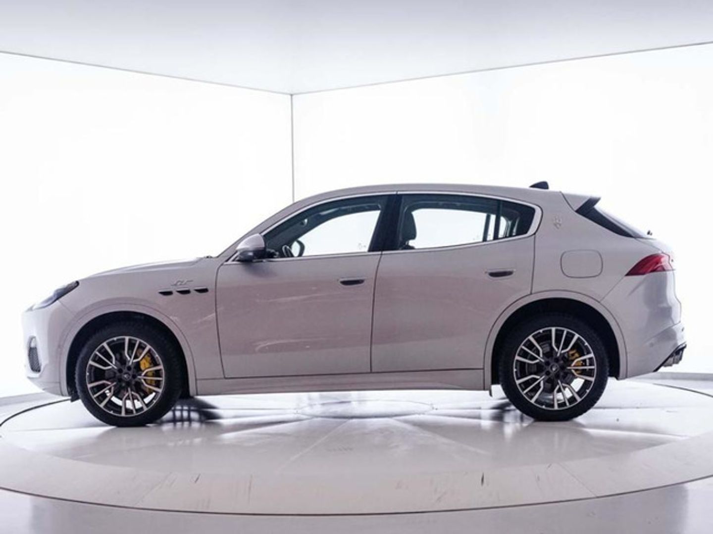 Maserati Grecale 2.0 MHEV
