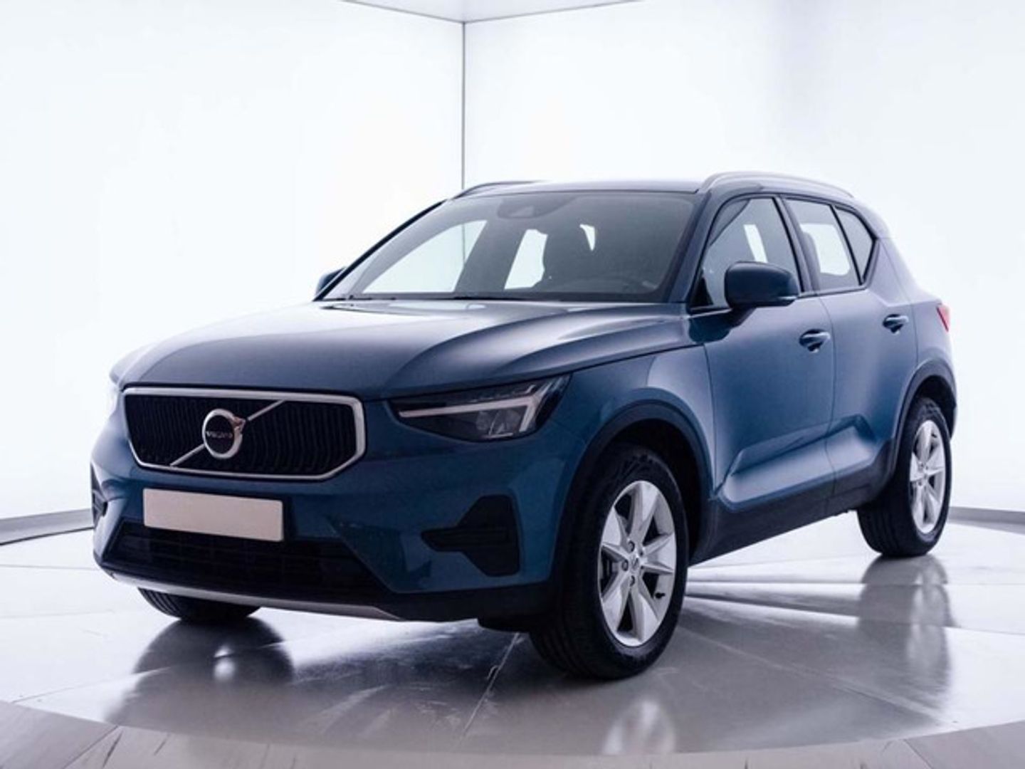 Volvo XC40 T2 Core Auto 95 kW (129 CV)