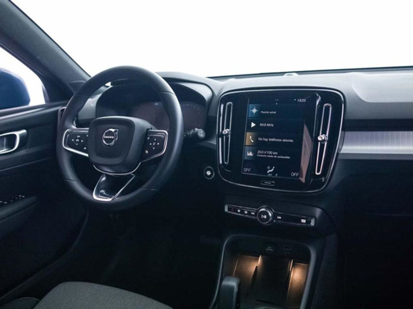 Volvo XC40 T2 Core Auto 95 kW (129 CV)