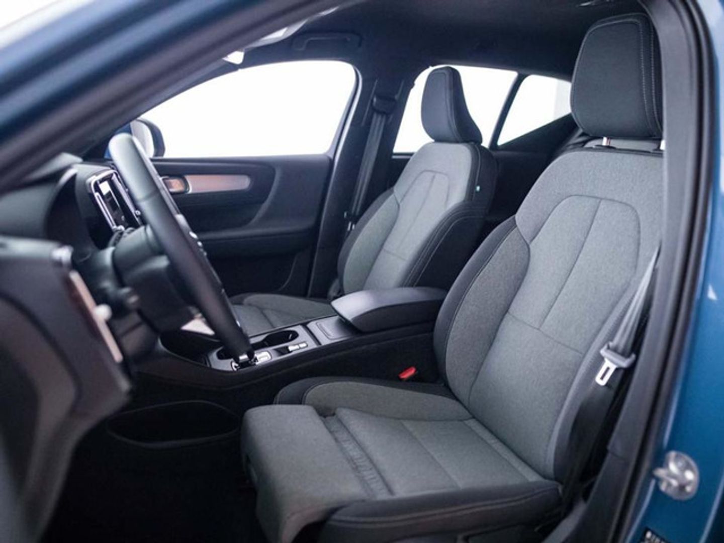 Volvo XC40 T2 Core Auto 95 kW (129 CV)