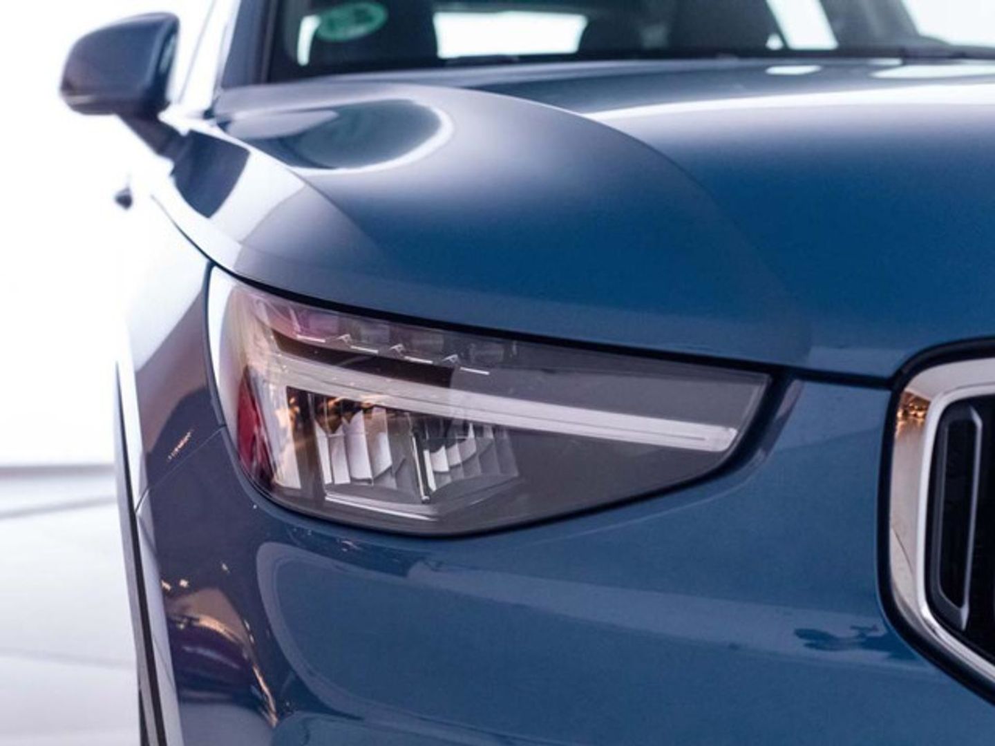 Volvo XC40 T2 Core Auto 95 kW (129 CV)