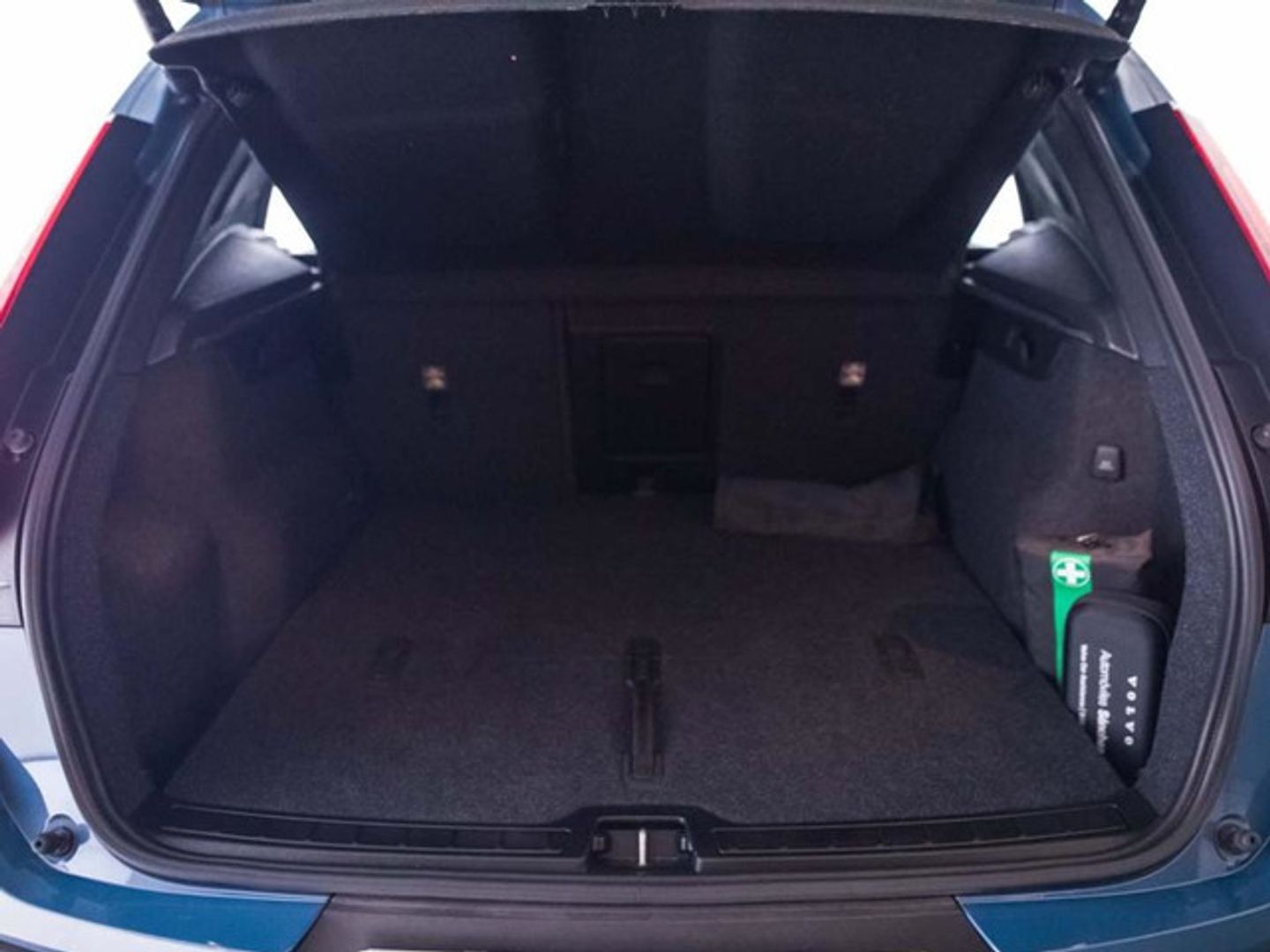 Volvo XC40 T2 Core Auto 95 kW (129 CV)