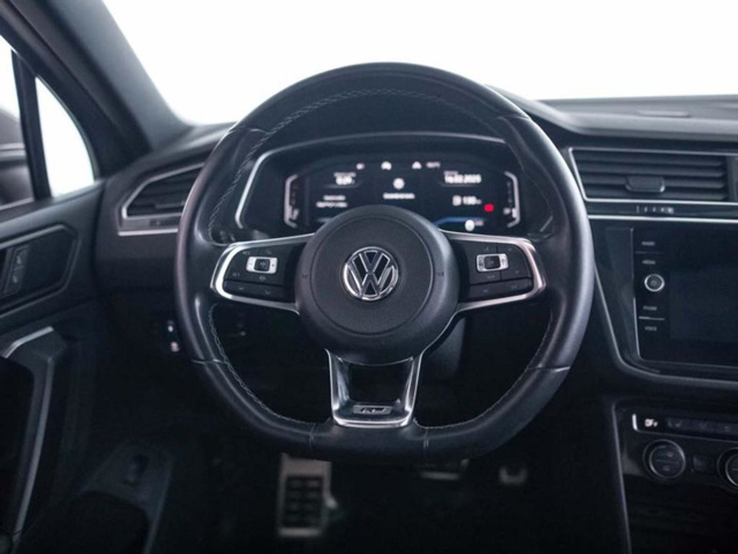 Volkswagen Tiguan 2.0 TDI Sport